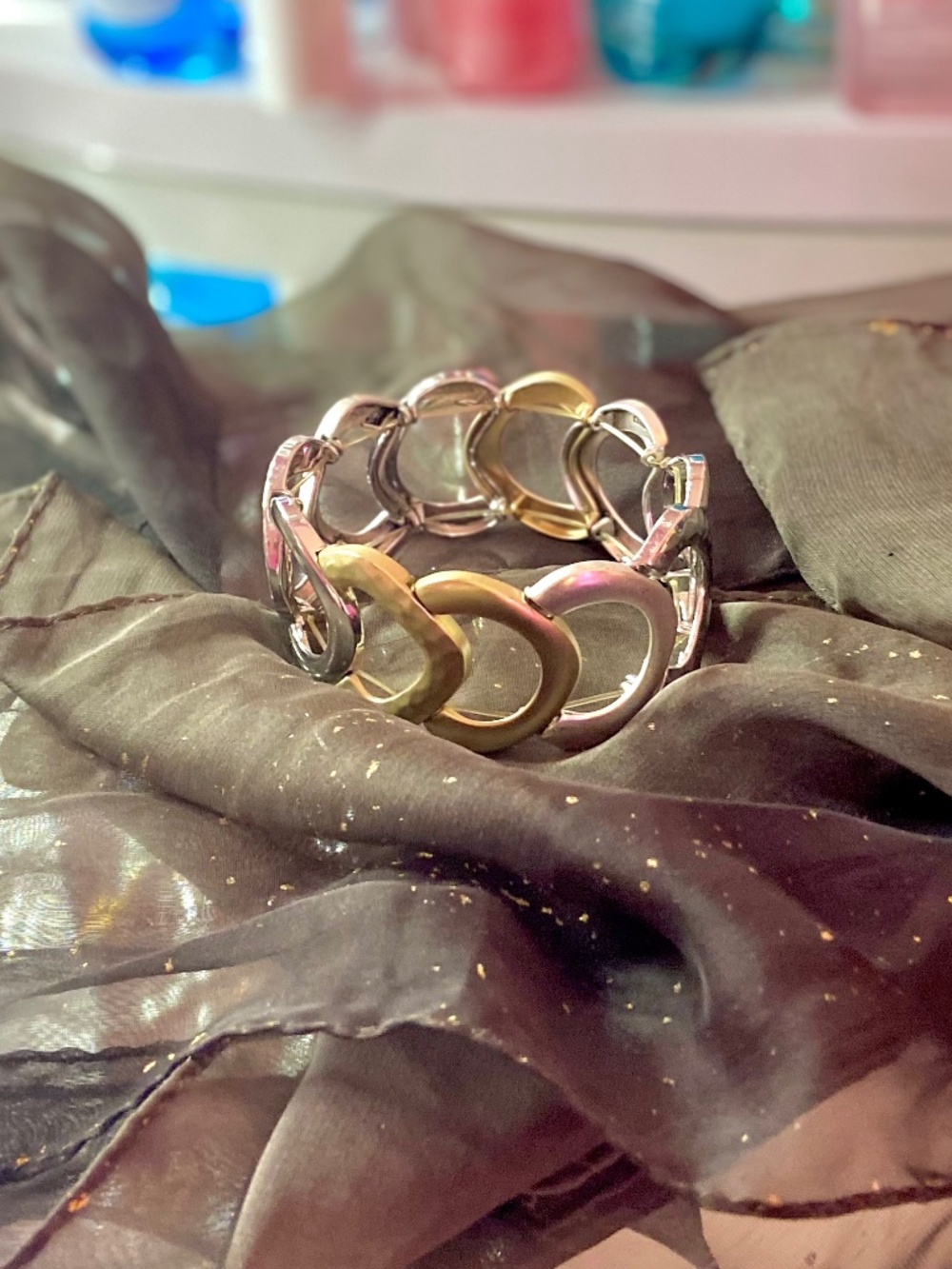 NWOT Chico’s Oversized Silver Chainlink Bracelet Slip-on Elastic Modern Jewelry